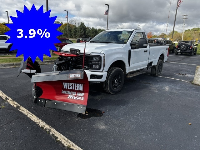 2026 Ford F-350 Super Duty XL's photo