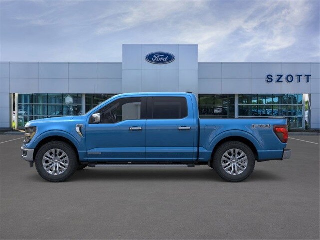 2025 Ford F-150 XLT photo 3
