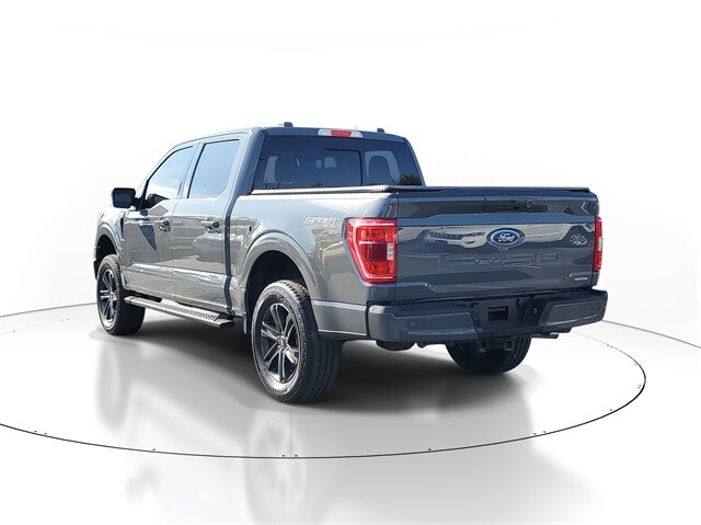 2021 Ford F-150 XLT photo 4