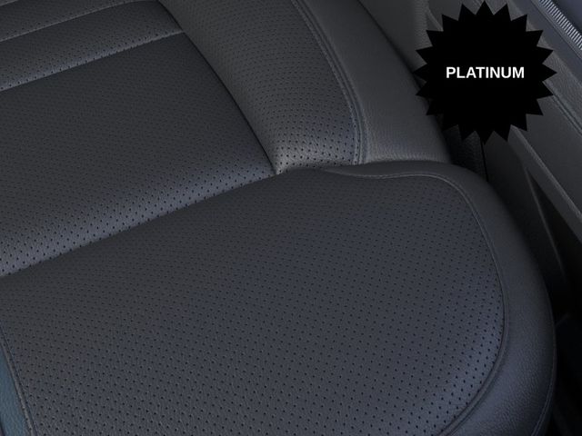 2026 Ford F-350 Super Duty Platinum - Photo 16