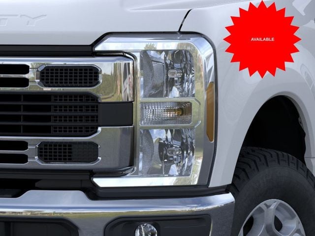 2026 Ford F-350 Super Duty XLT - Photo 18