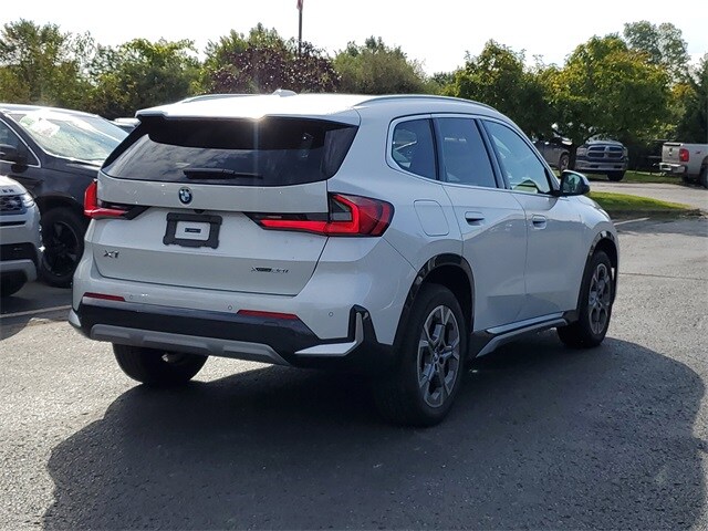 2025 Bmw X1 XDrive28i photo 2