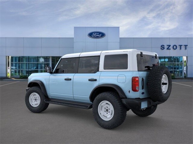 2025 Ford Bronco Heritage First Edition photo 3