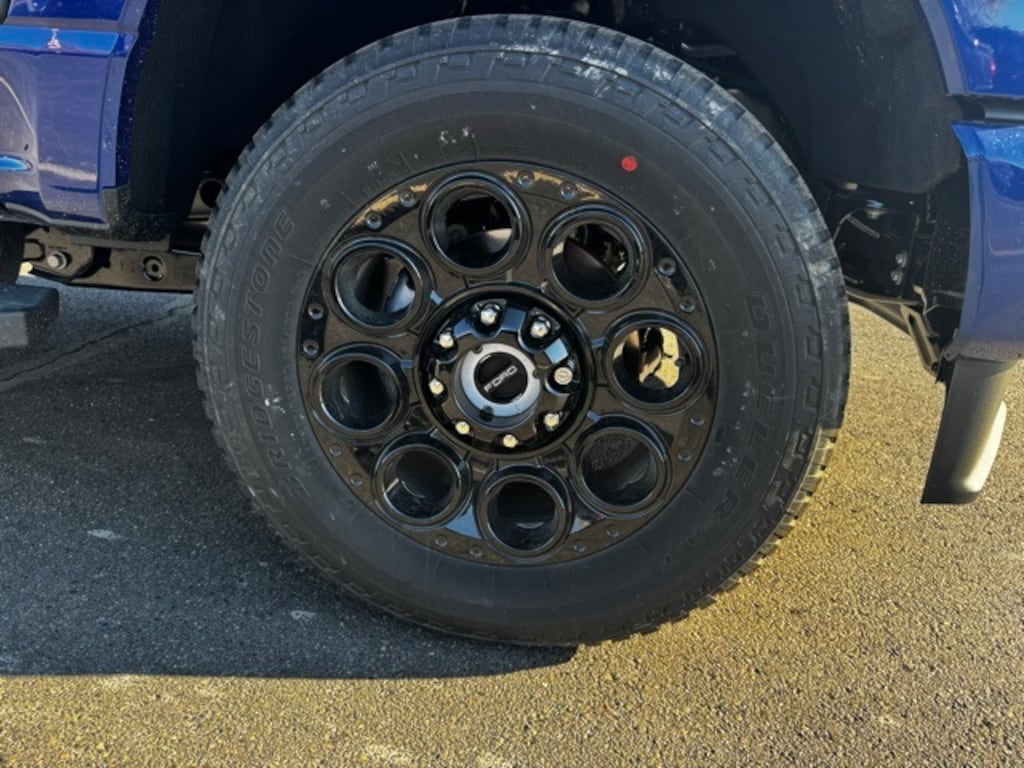 New 2026 Ford F-350SD Lariat Truck