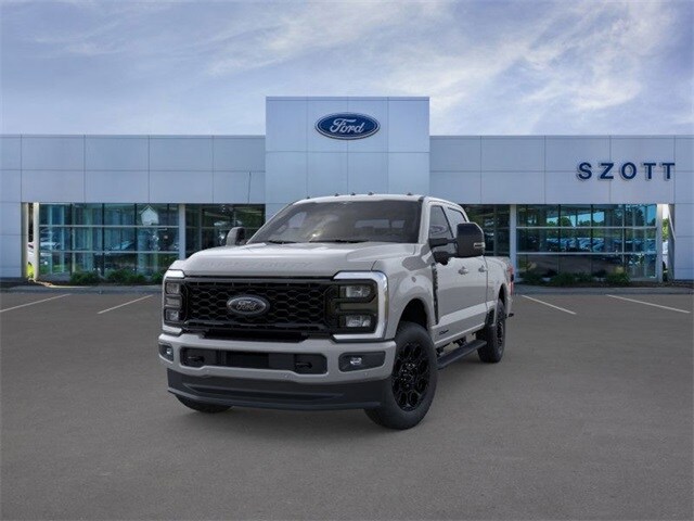 2026 Ford F-250 Lariat photo 2
