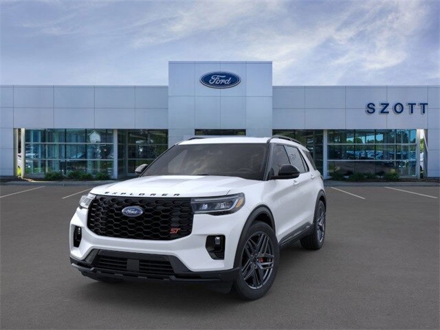 2025 Ford Explorer ST photo 2