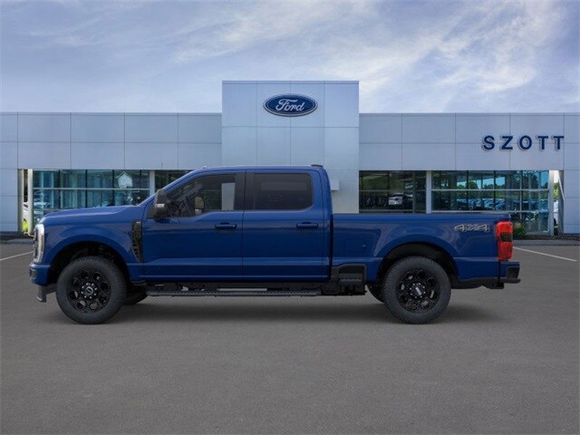 2026 Ford F-250 XLT photo 3