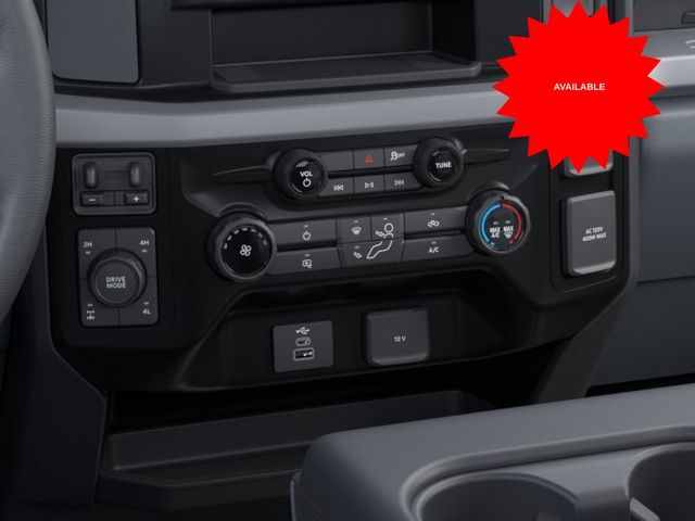 2026 Ford F-350 Super Duty XLT - Photo 15