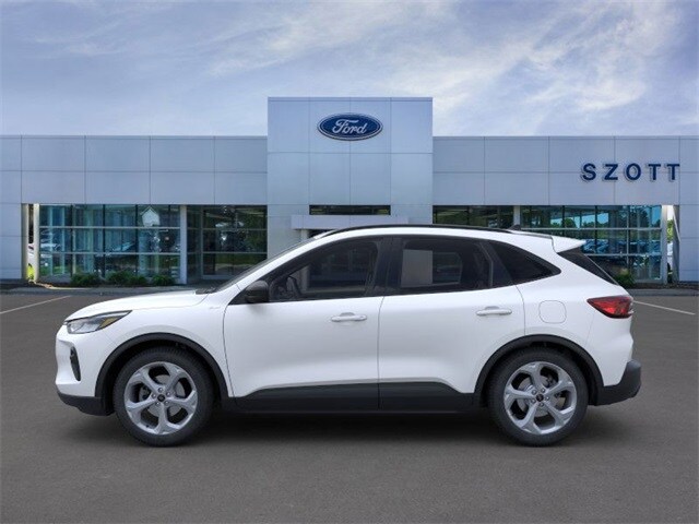 2025 Ford Escape ST-Line photo 3