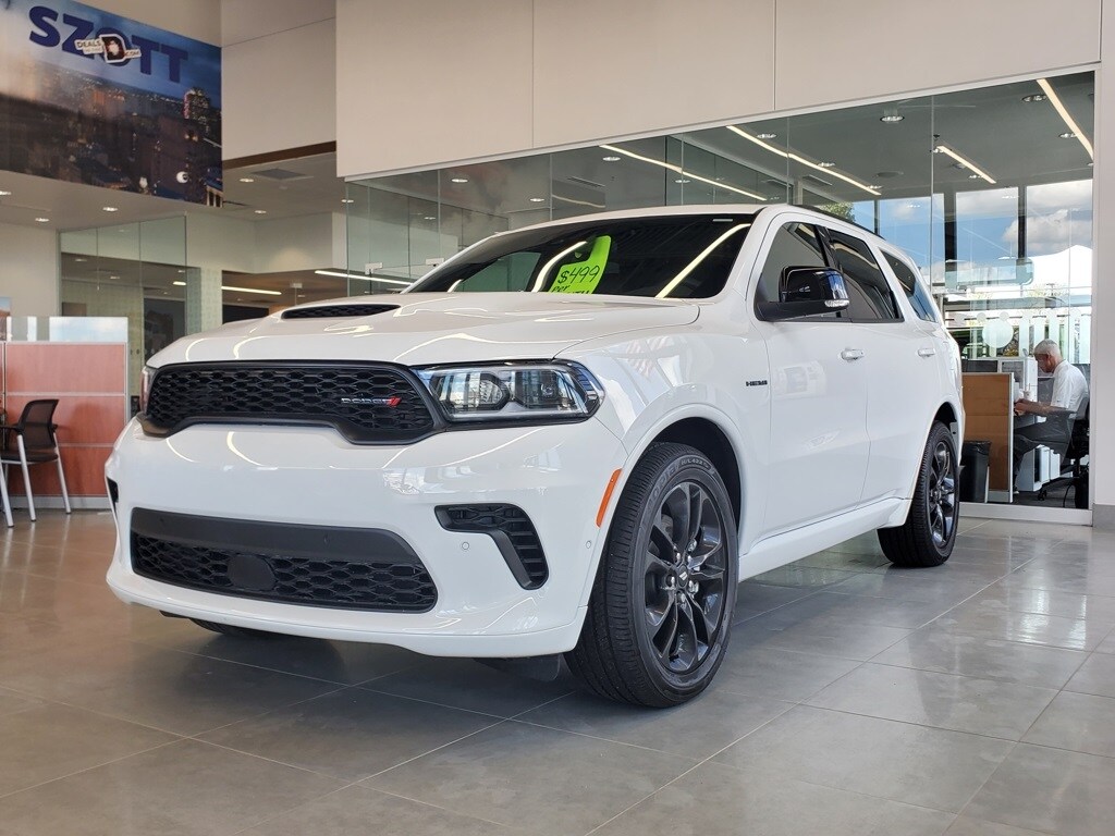 2025 Dodge Durango R/T Plus photo 4