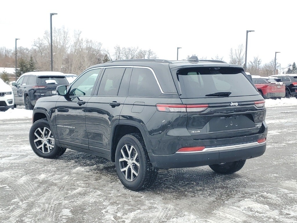 Used 2024 Jeep Grand Cherokee Limited SUV