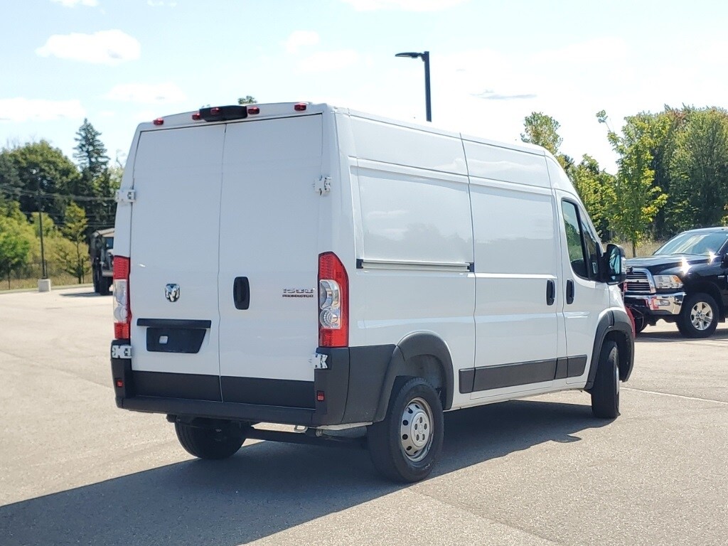 2023 Ram ProMaster 1500 Base Cargo Van photo 2