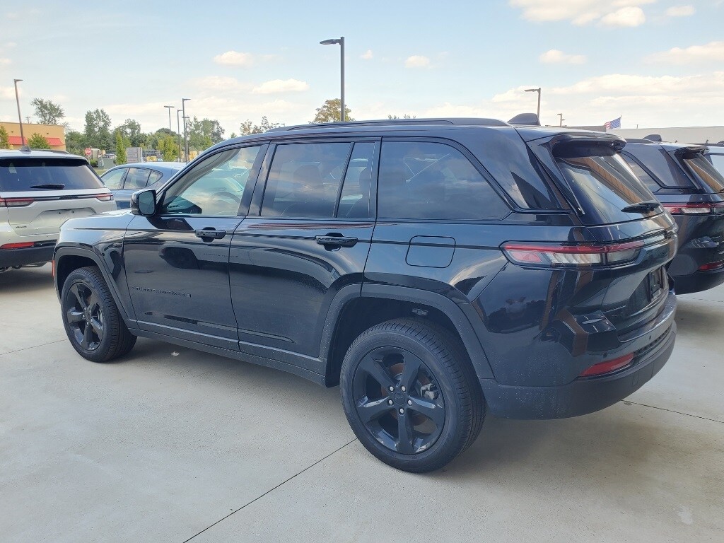 New Chrysler, Dodge, and Ram vehicles Szott M59 Chrysler Dodge Ram Highland, MI
