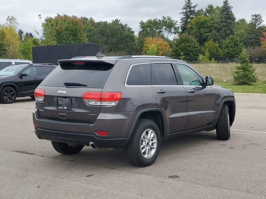 Used 2019 Jeep Grand Cherokee Laredo E with VIN 1C4RJFAG4KC607958 for sale in New Hudson, MI