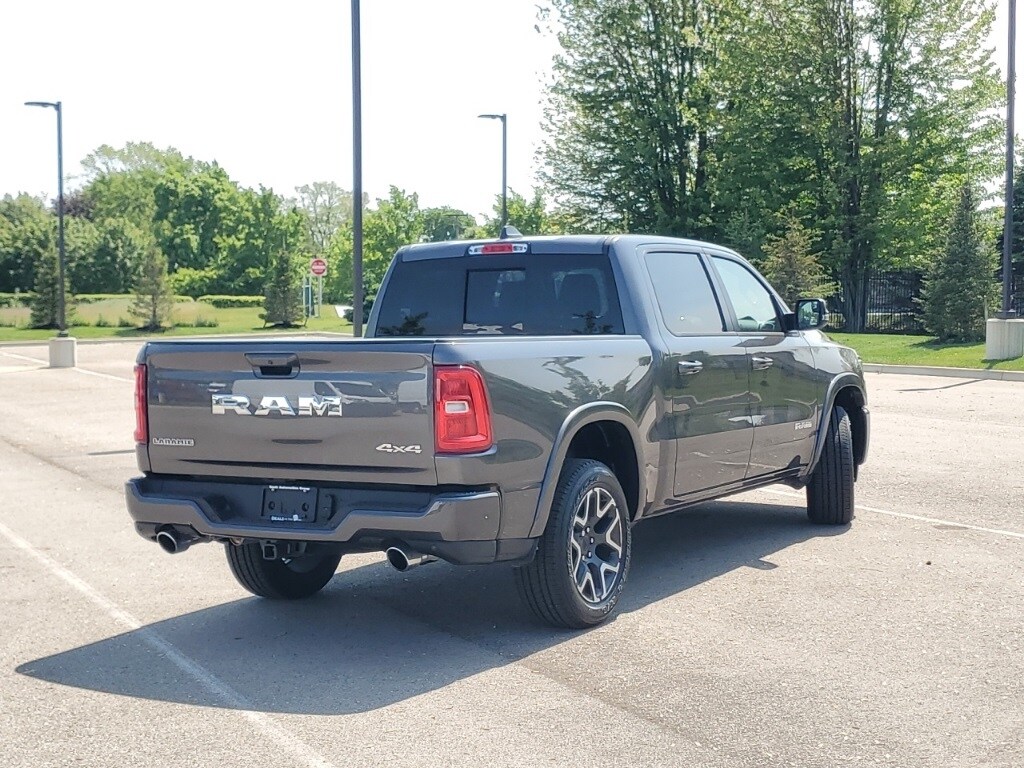 2025 Ram 1500 Laramie photo 2