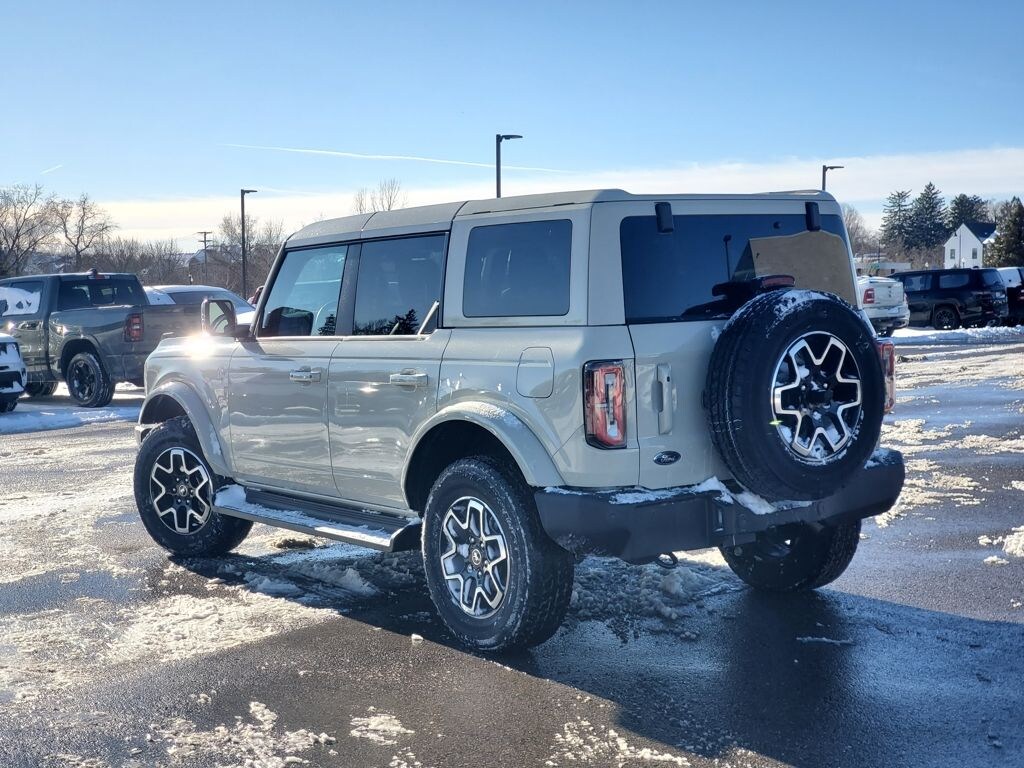 Used 2025 Ford Bronco Outer Banks SUV