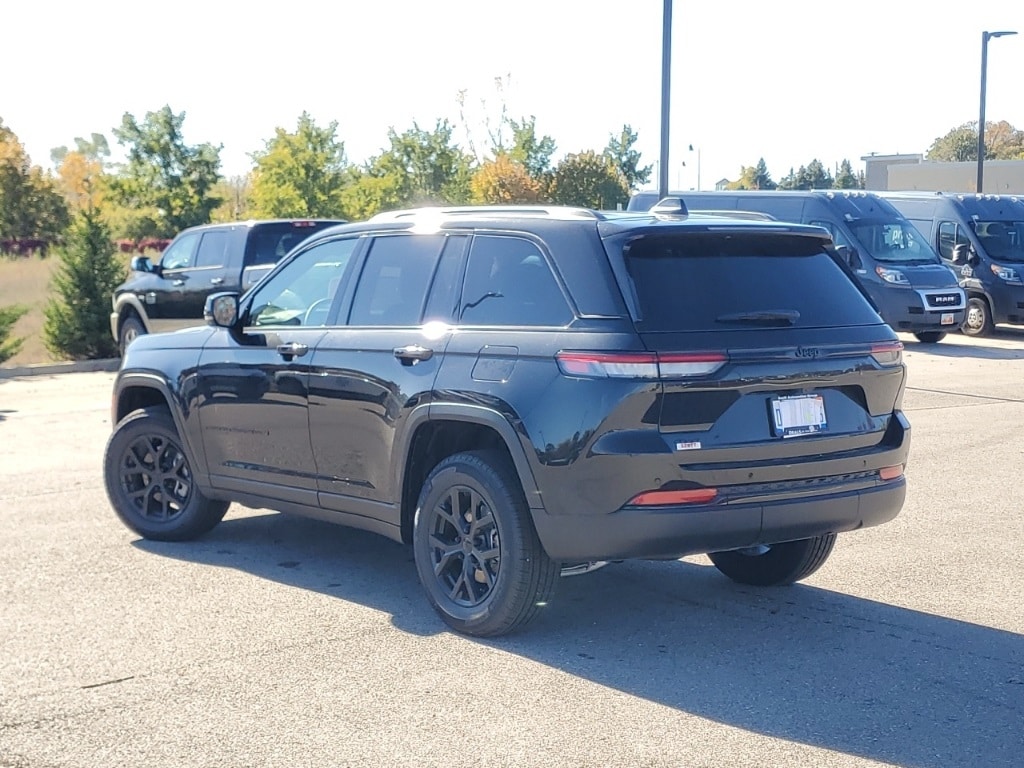 New 2025 Jeep Grand Cherokee Altitude X Sport Utility