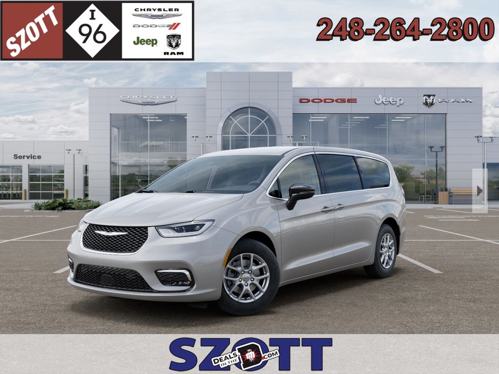 2026 Chrysler Pacifica Select's photo