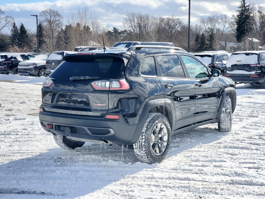 Used 2019 Jeep Cherokee Trailhawk SUV