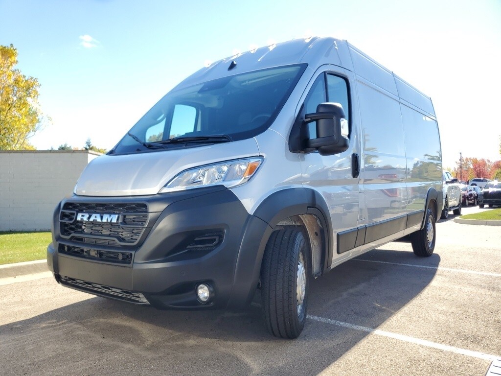 2025 Ram ProMaster 2500 Cargo Van photo 2