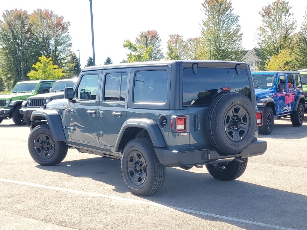 2026 Jeep Wrangler Sahara Sport photo 3