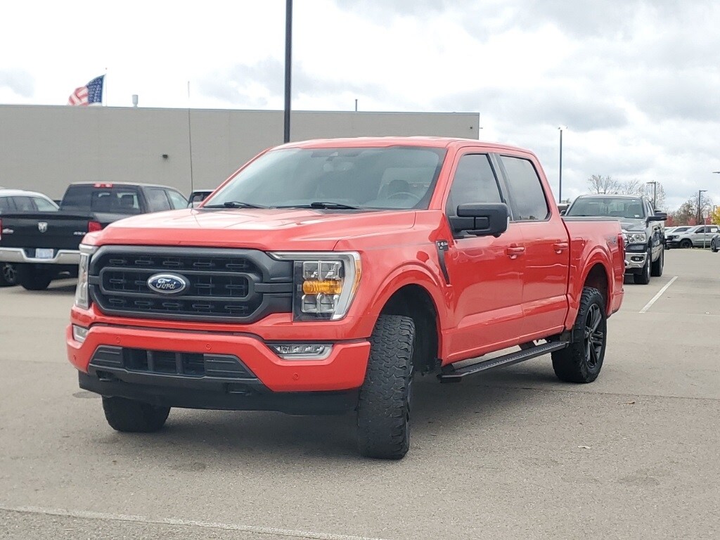 2021 Ford F-150 XLT photo 4