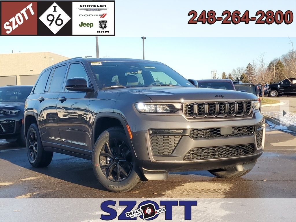 New 2026 Jeep Grand Cherokee Laredo Sport Utility