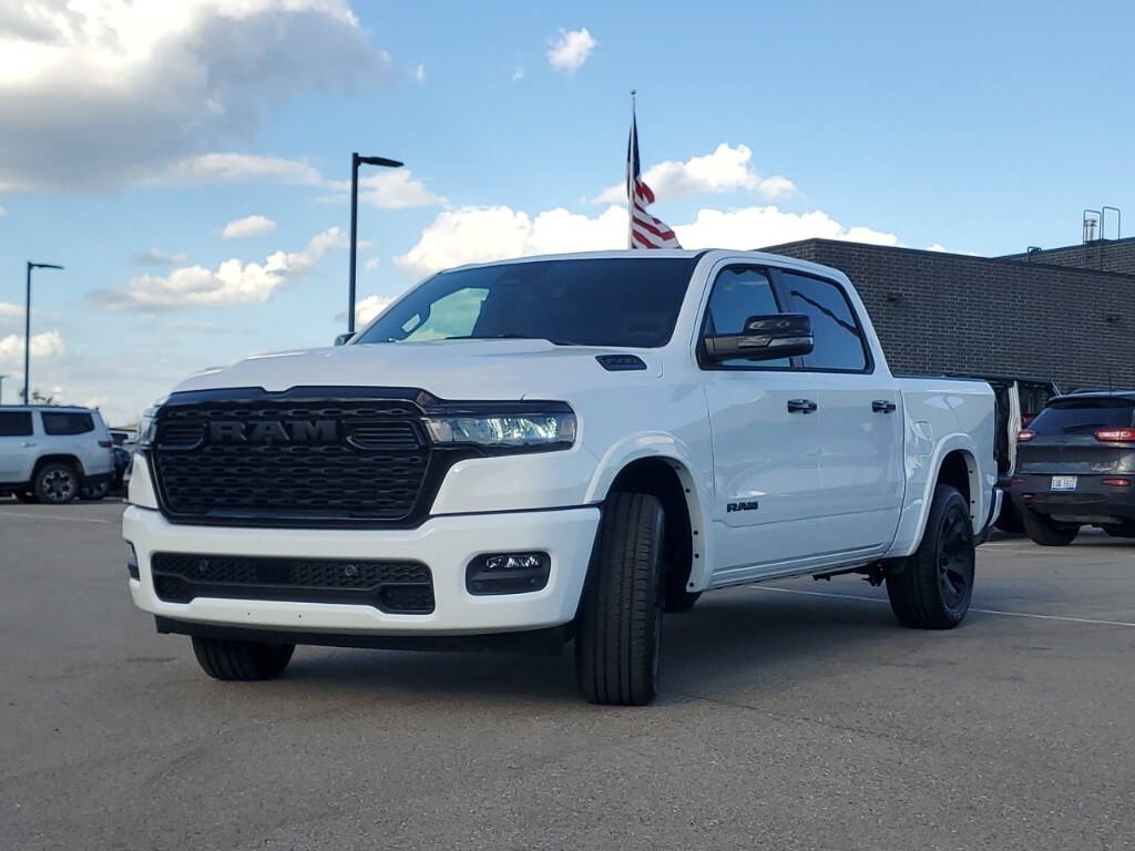 2025 Ram 1500 Big Horn Lone Star photo 3