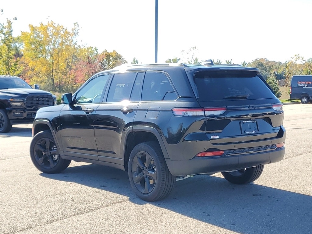 New 2025 Jeep Grand Cherokee Limited Sport Utility