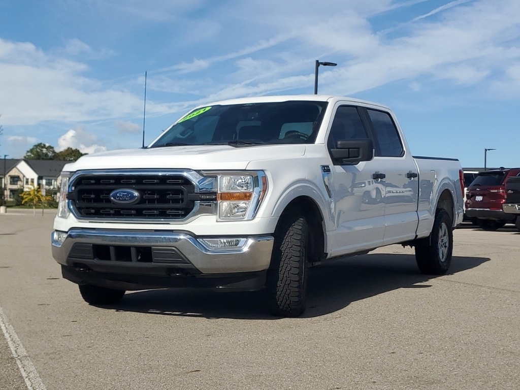 Used 2021 Ford F-150 XLT Truck SuperCrew Cab