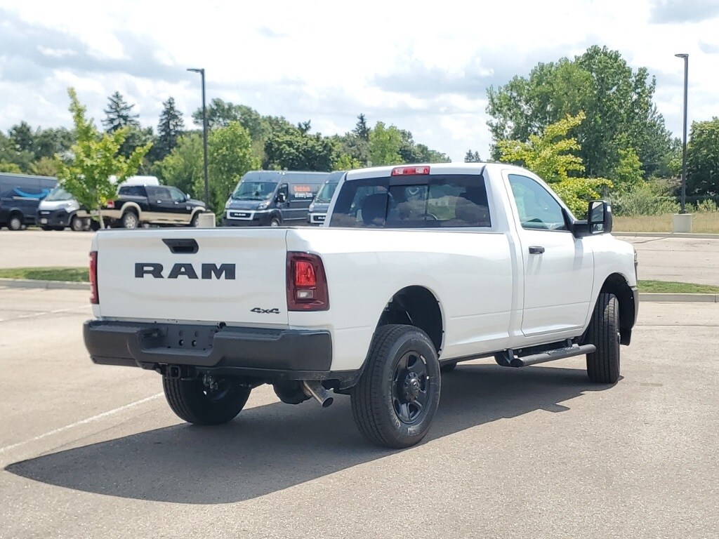 2026 Ram 3500 Tradesman photo 2
