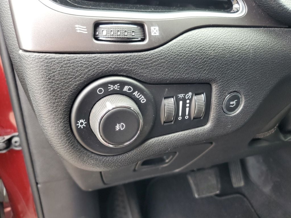 2019 Jeep Cherokee Limited - Photo 11