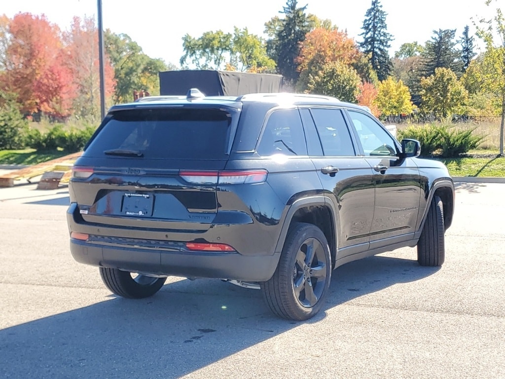 New 2025 Jeep Grand Cherokee Limited Sport Utility