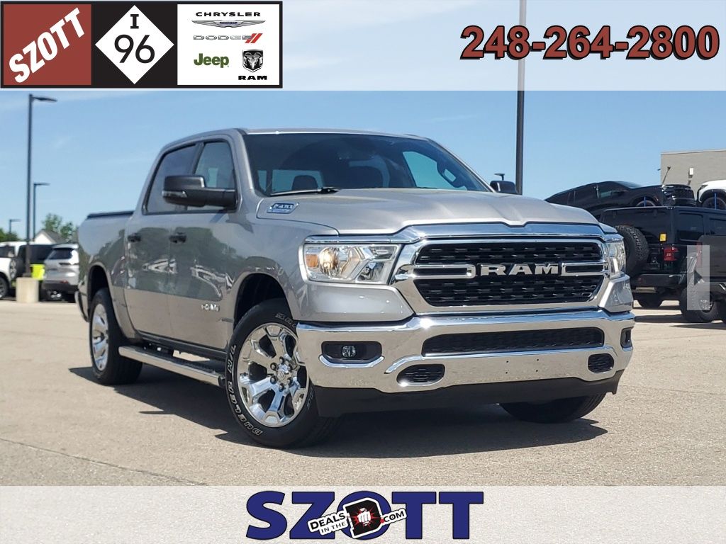 2023 RAM 1500 Big Horn/Lone Star 4x4 Crew Cab 5'7's photo