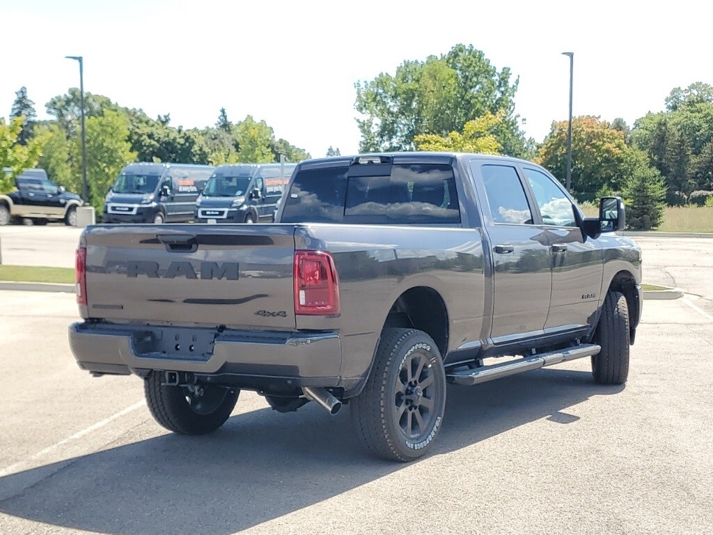 2026 Ram 2500 Big Horn photo 2