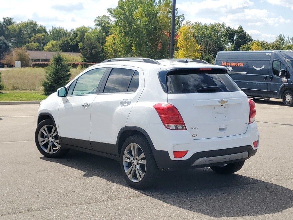 2019 Chevrolet Trax LT photo 3