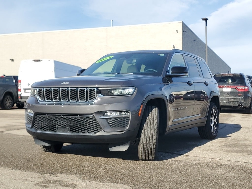 Used 2024 Jeep Grand Cherokee Limited SUV
