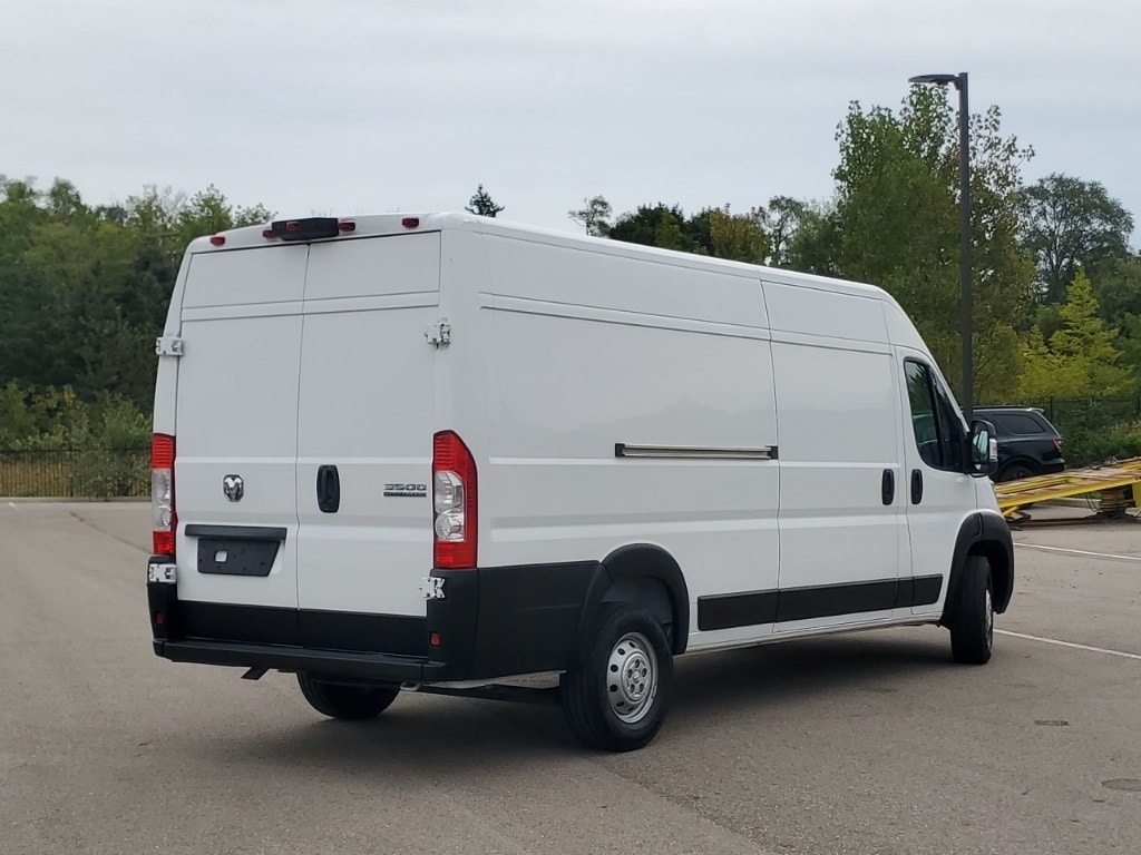 Used 2023 RAM ProMaster Cargo Van Base with VIN 3C6MRVJG9PE555716 for sale in New Hudson, MI