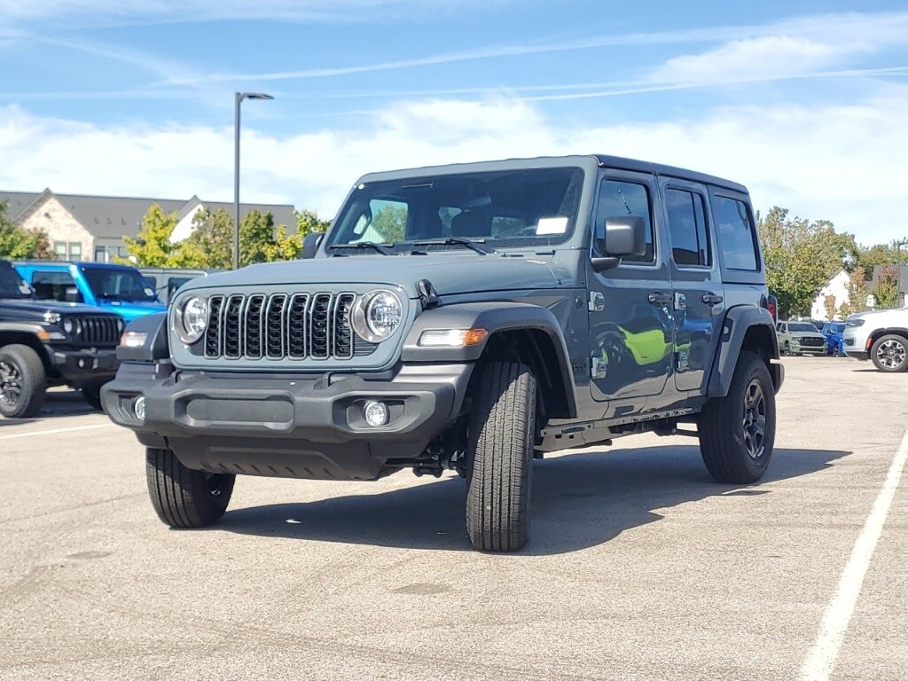 2026 Jeep Wrangler Sport photo 4