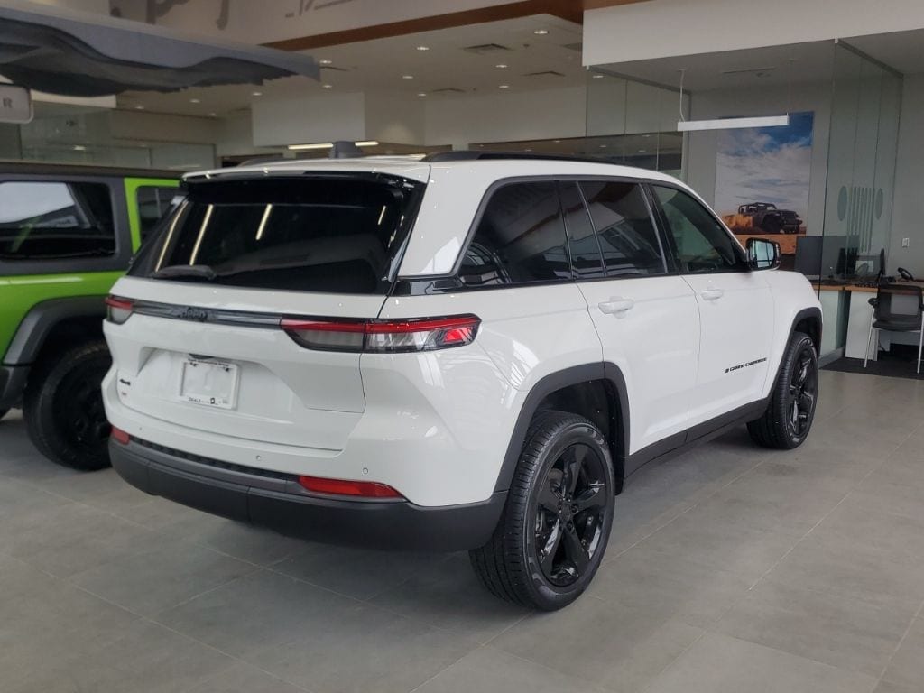 New 2026 Jeep Grand Cherokee Limited Sport Utility