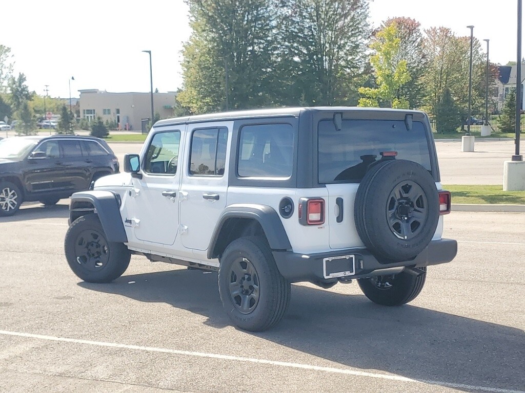 2026 Jeep Wrangler Sport photo 3
