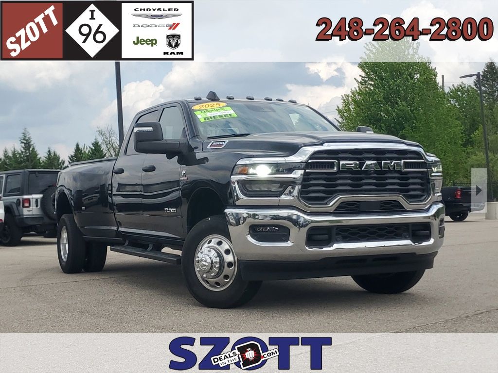 2025 RAM 3500 Big Horn 4X4 Crew Cab LWB's photo