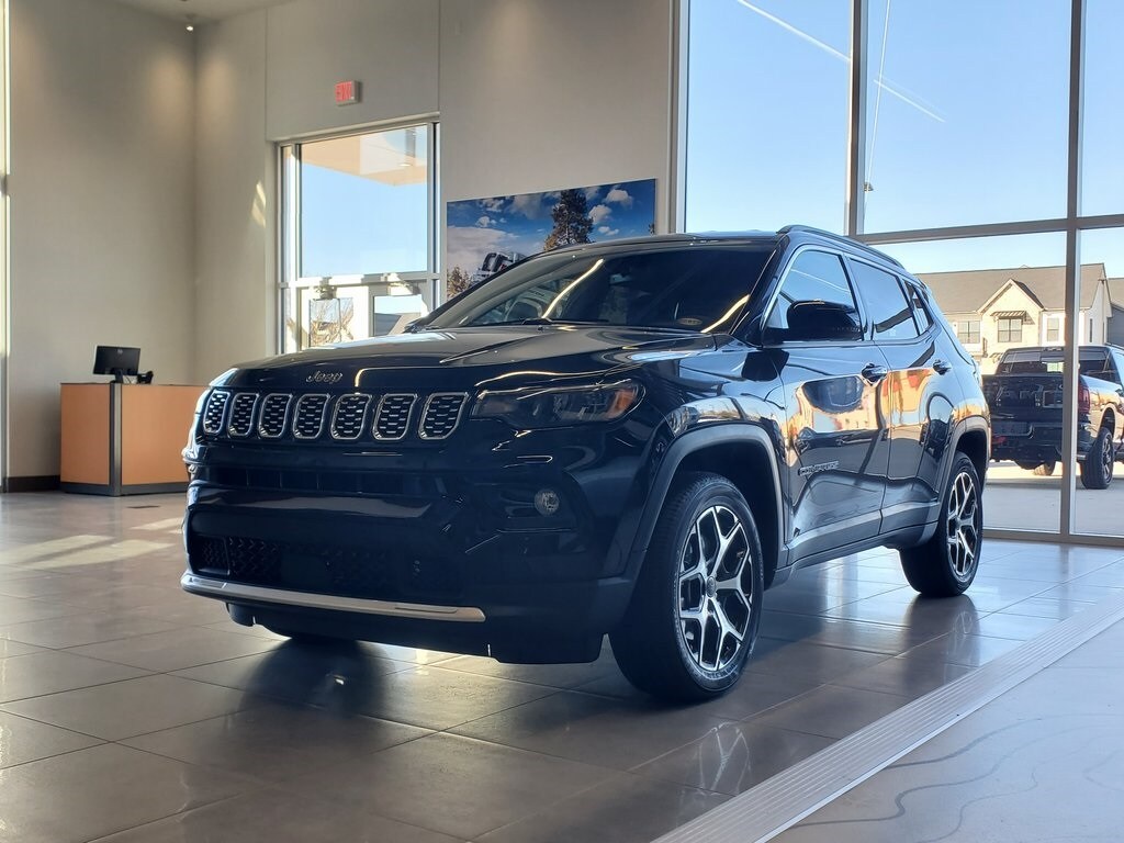2026 Jeep Compass Limited Altitude photo 4