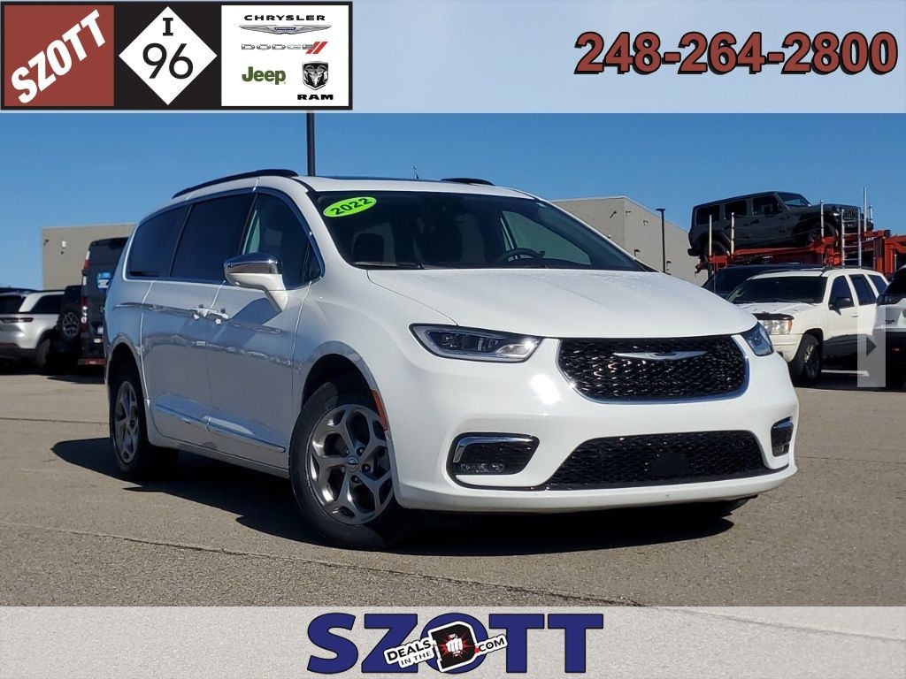 Used 2022 Chrysler Pacifica Limited Van Passenger Van