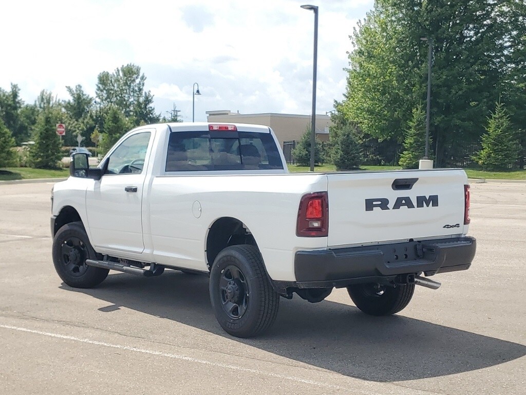 2026 Ram 3500 Tradesman photo 3