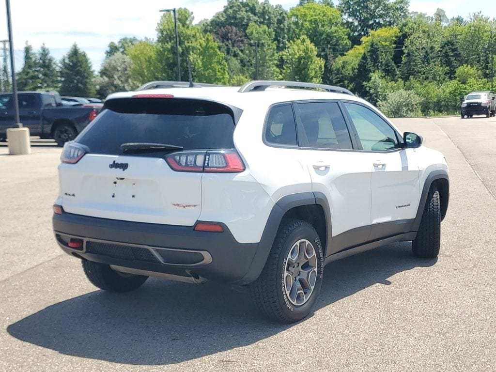 Used 2020 Jeep Cherokee Trailhawk with VIN 1C4PJMBX4LD613197 for sale in New Hudson, MI