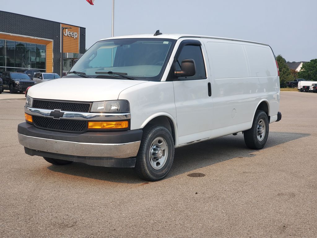 Used 2018 Chevrolet Express Cargo Work Van with VIN 1GCWGAFG2J1334283 for sale in New Hudson, MI