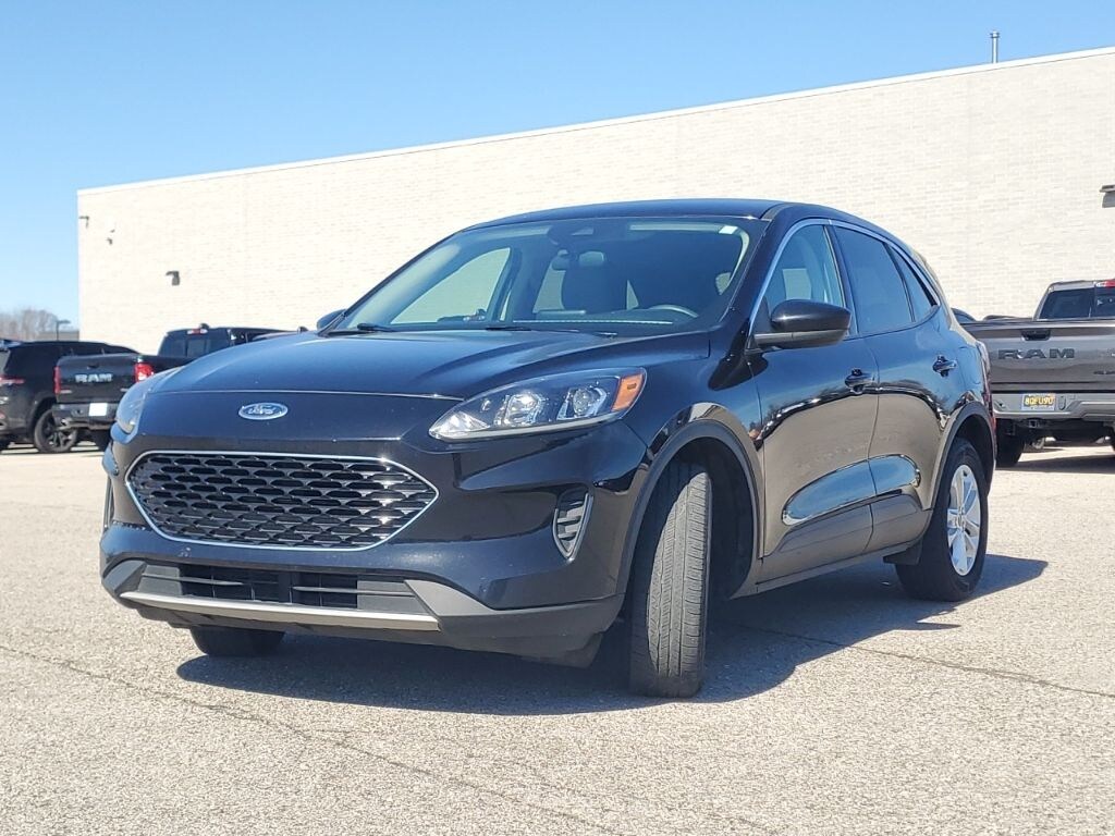 Used 2020 Ford Escape SE SUV