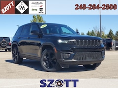 Used 2023 Jeep Grand Cherokee Altitude SUV For Sale in Highland, MI