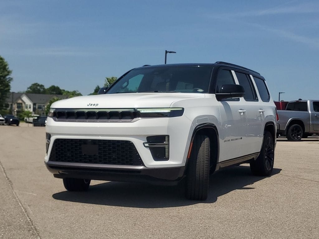New 2026 Jeep Grand Wagoneer Summit Reserve Sport Utility